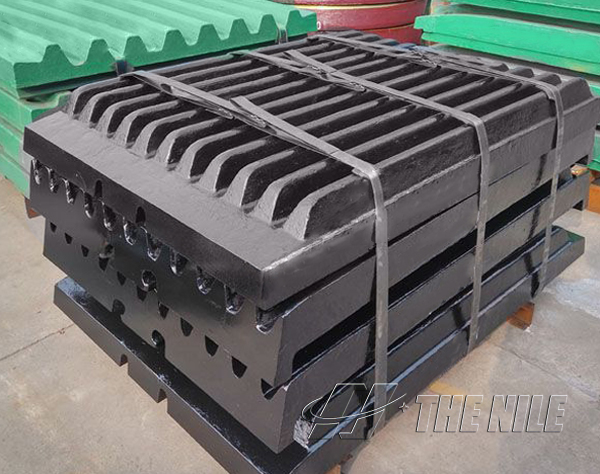 Jaw plate of jaw crusher