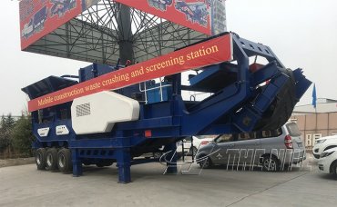Construction waste crushing and screening production line